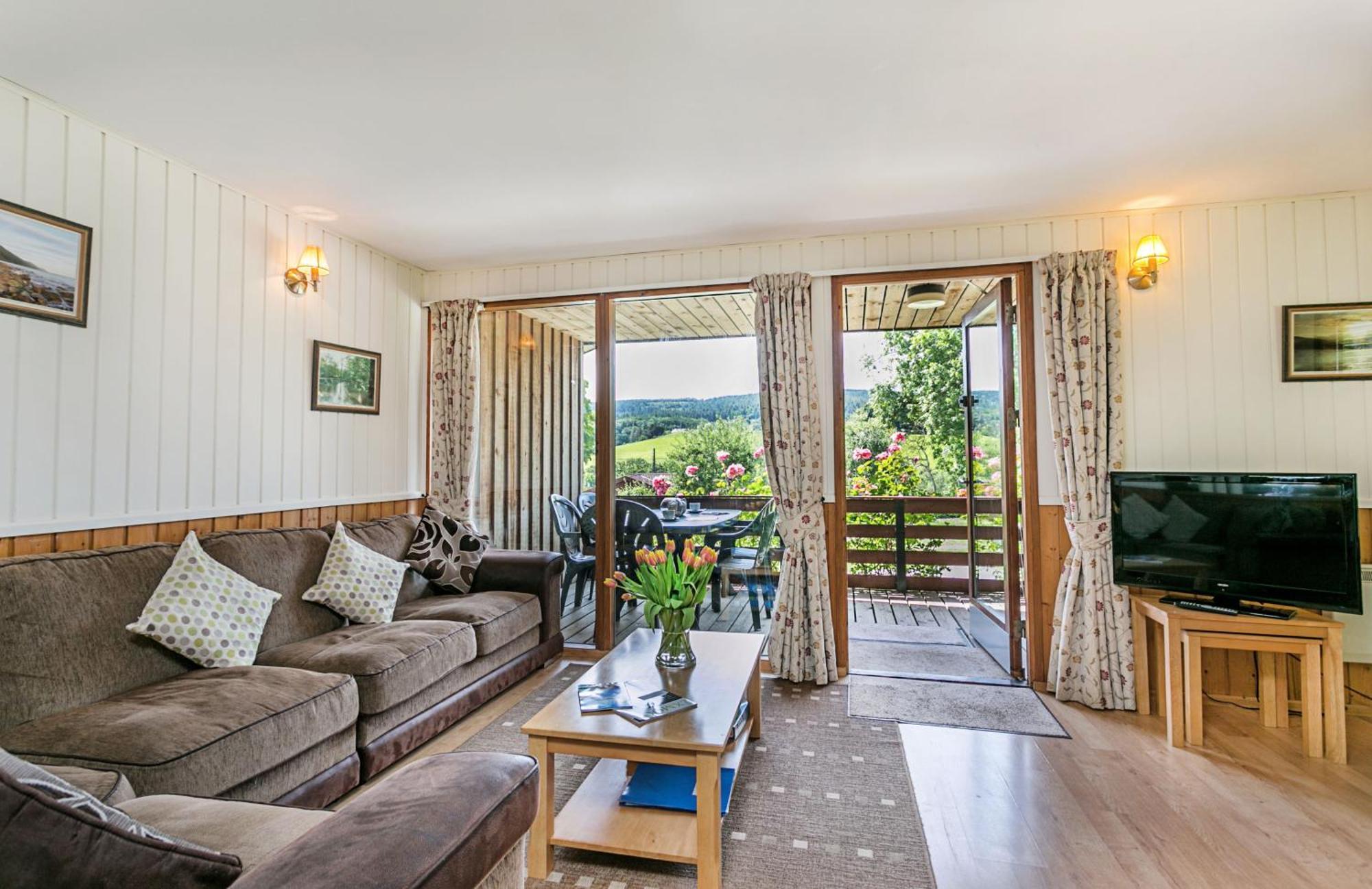 Laburnum Lodge Sleeps 6 Wheelchair Access Майнхед Екстериор снимка
